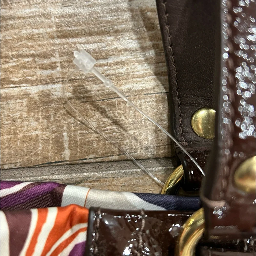 New Coach Ashley Scarf Print Purse F20113 Purple Brown Patent Leather Bag Y2K - Picture 7 of 15